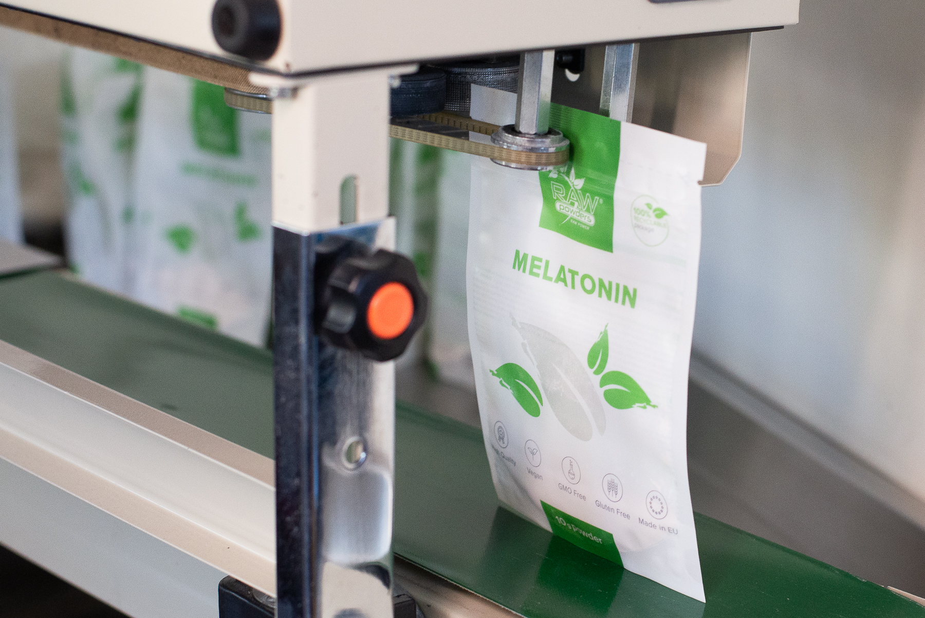 Single-dose powder stick packs on a filling line